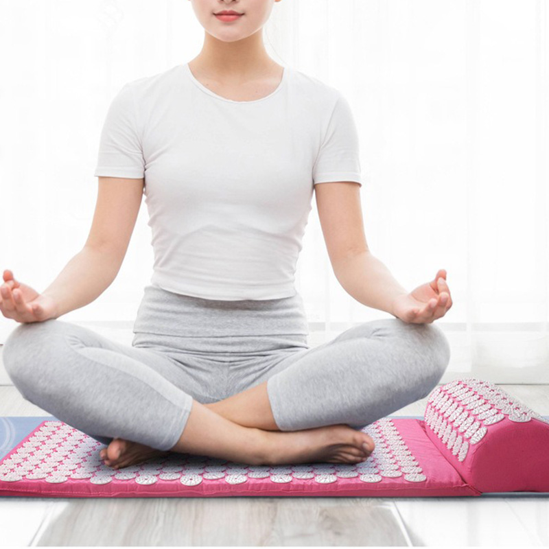 Nail Mat Acupressure Shakti Ma - đánh giá và giá Mat Pilates Yoga
