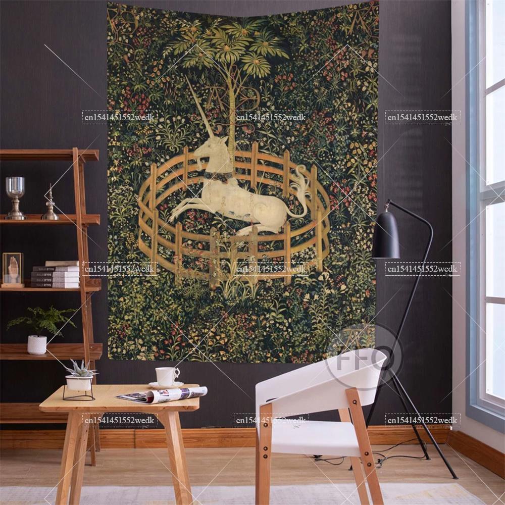 The Unicorn In Captivity Wall  - đánh giá và giá Mat Pilates Yoga