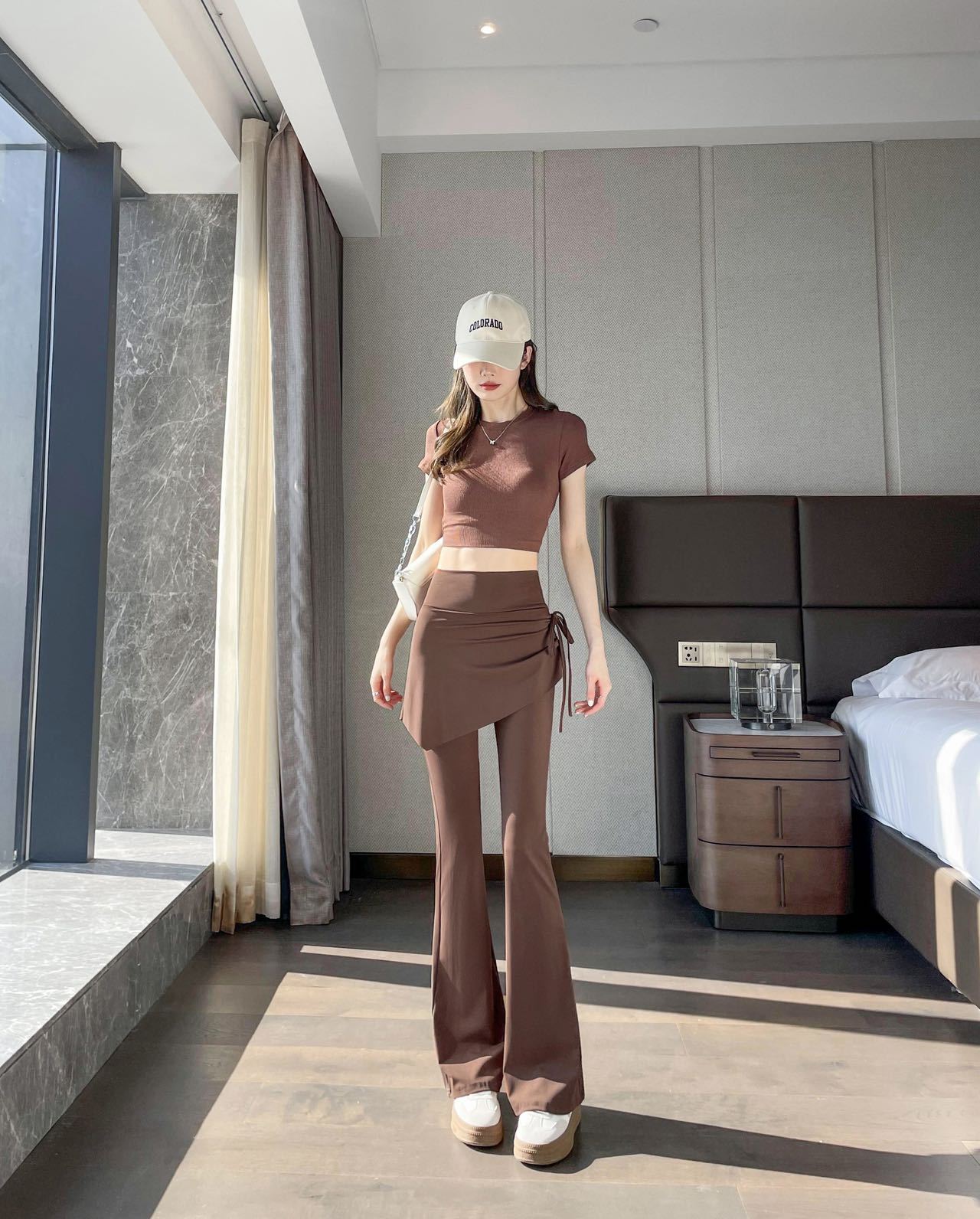Yoga Bell-bottom Pants Fake Tw - đánh giá và giá Pilates Yoga Body