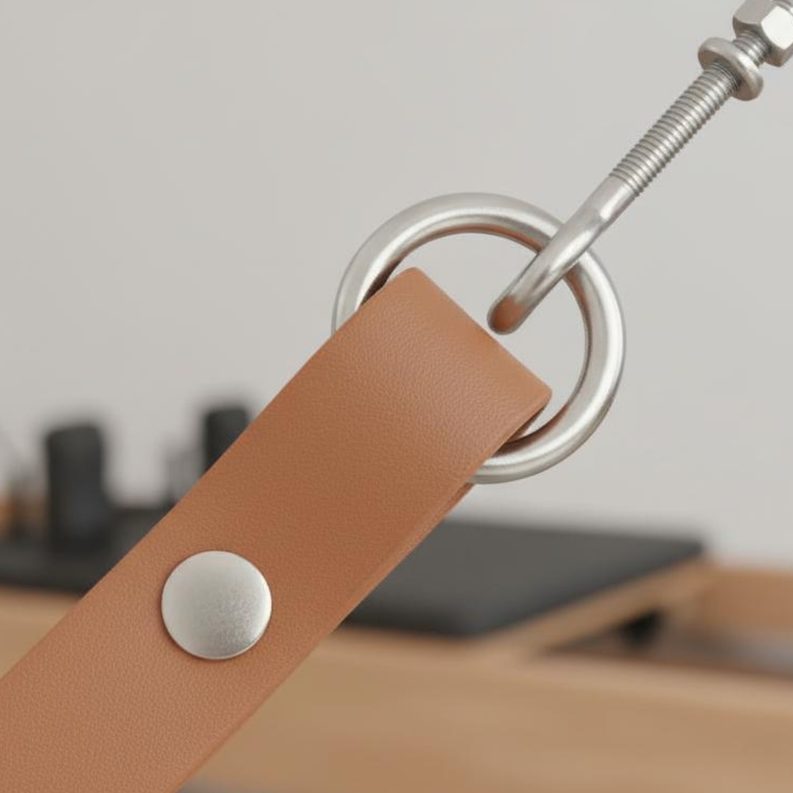 Reformer Double Loop Strap Com - đánh giá và giá Pilates & Yoga Reversible Mockneck Sweatshirt